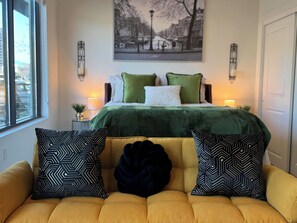 1 chambre, fer et planche à repasser, lit parapluie, Wi-Fi gratuit