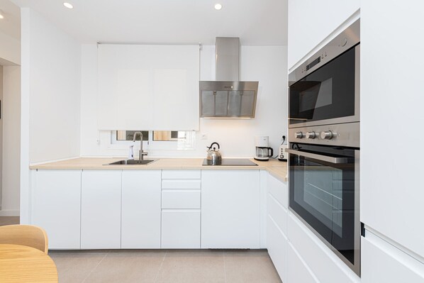 Fridge, microwave, oven, dishwasher - Ida - Rental in Rincon de la Victoria (Rincón de la Victoria)