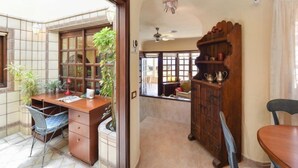 บ้านพัก, 5 ห้องนอน | ภายใน