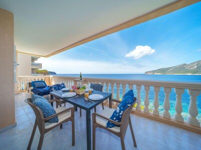 Global Amores - By Global Rental Holidays 8214