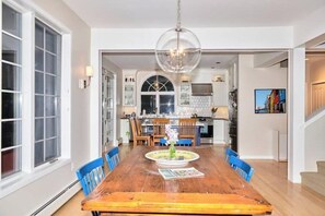 Dining - Last Glass (Eagles Mere)