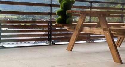 Appartement cosy avec vue sur le Mont-Blanc et Aiguille du Midi