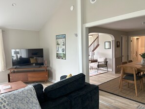 TV connectée, cheminée