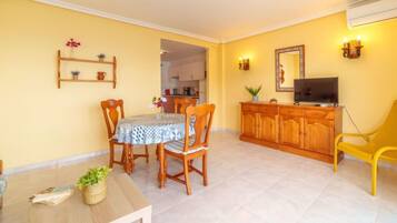 House, 2 Bedrooms | Interior