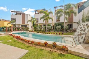Pool - Tranquil Jungle Retreat: Pool, Bikes, Walk to Town (San Pancho)