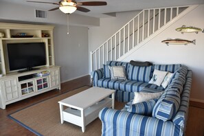 Smart TV, DVD player