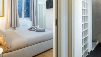 1 camera, una scrivania, ferro/asse da stiro, Wi-Fi