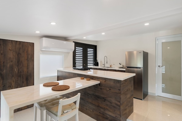 Suite Studio Luxe, cuisine, vue ville | Cuisine privée