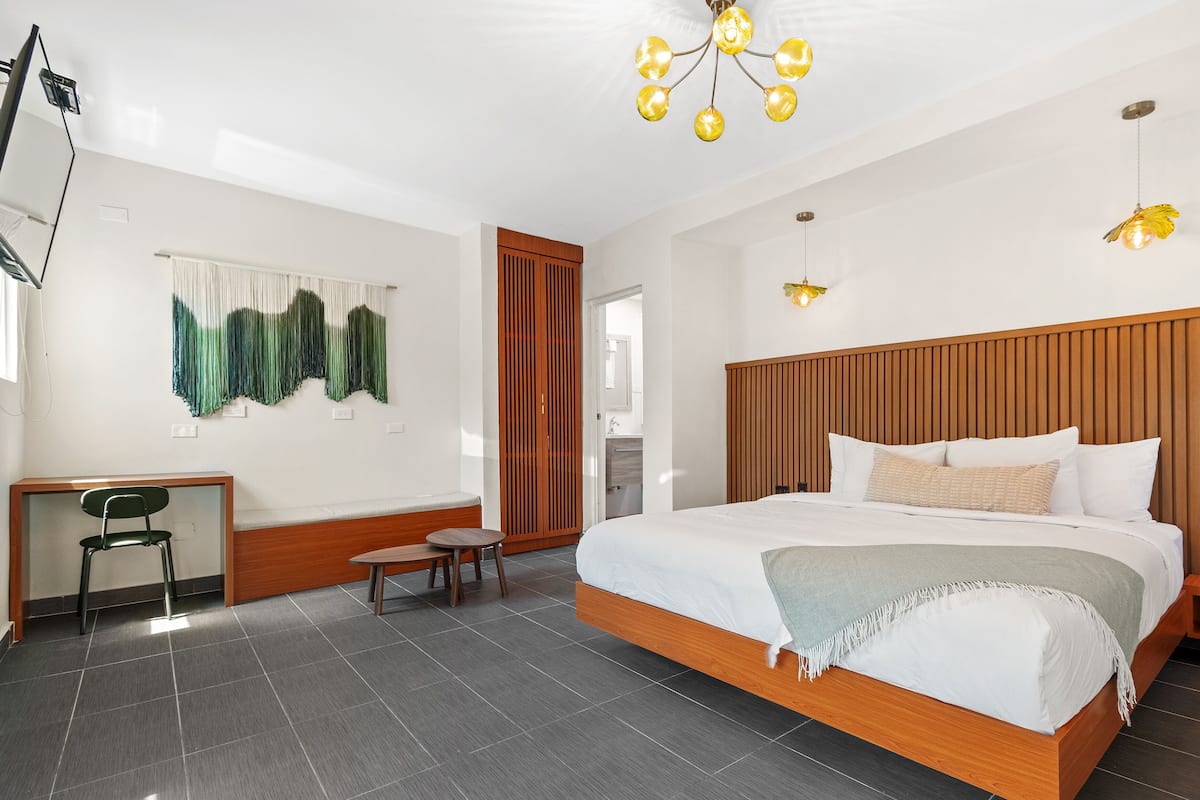 Chambre Deluxe, 1 très grand lit, non-fumeur