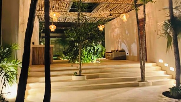 Exterior - Heart Fire Glass Treehouse: 
Sanctuary Space  for Couples & Solo Travelers (Tulum)
