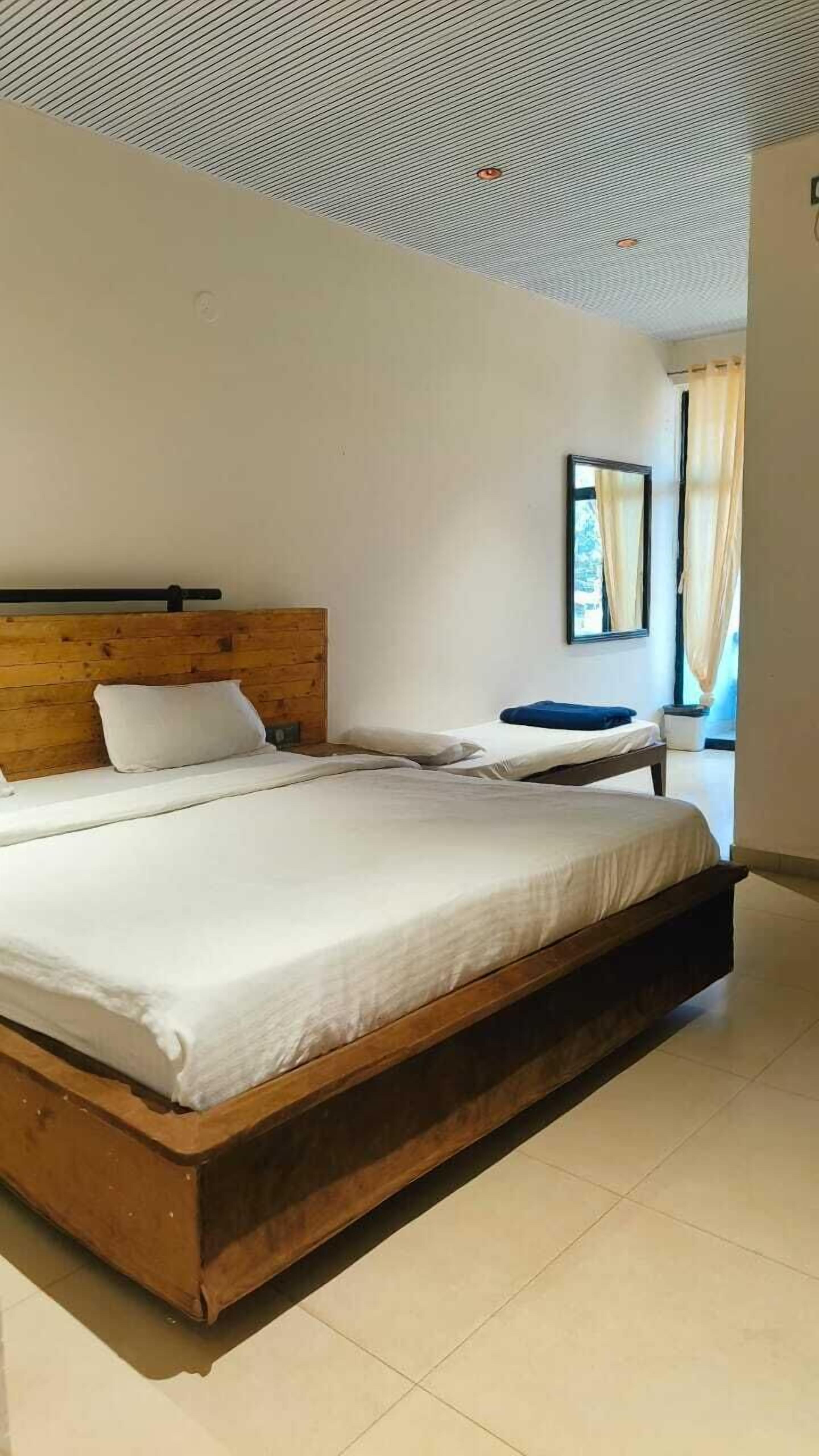 Family Quadruple Room, City View | Egyptian cotton sheets, premium bedding, memory-foam beds