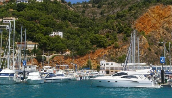 Villa | Marina