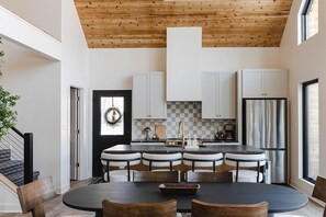 Dining - The Squire at Dunlap Ridge (Rockbridge)