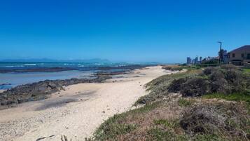 Apartment, 3 Bedrooms, Balcony, Garden View | Exterior