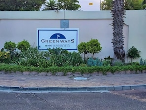 Apartment, 3 Bedrooms, Balcony, Garden View | Property grounds