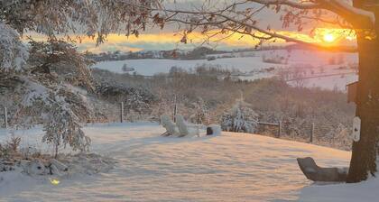 Rock Ridge View--1 bed apartment with fabulous view in Harrisonburg