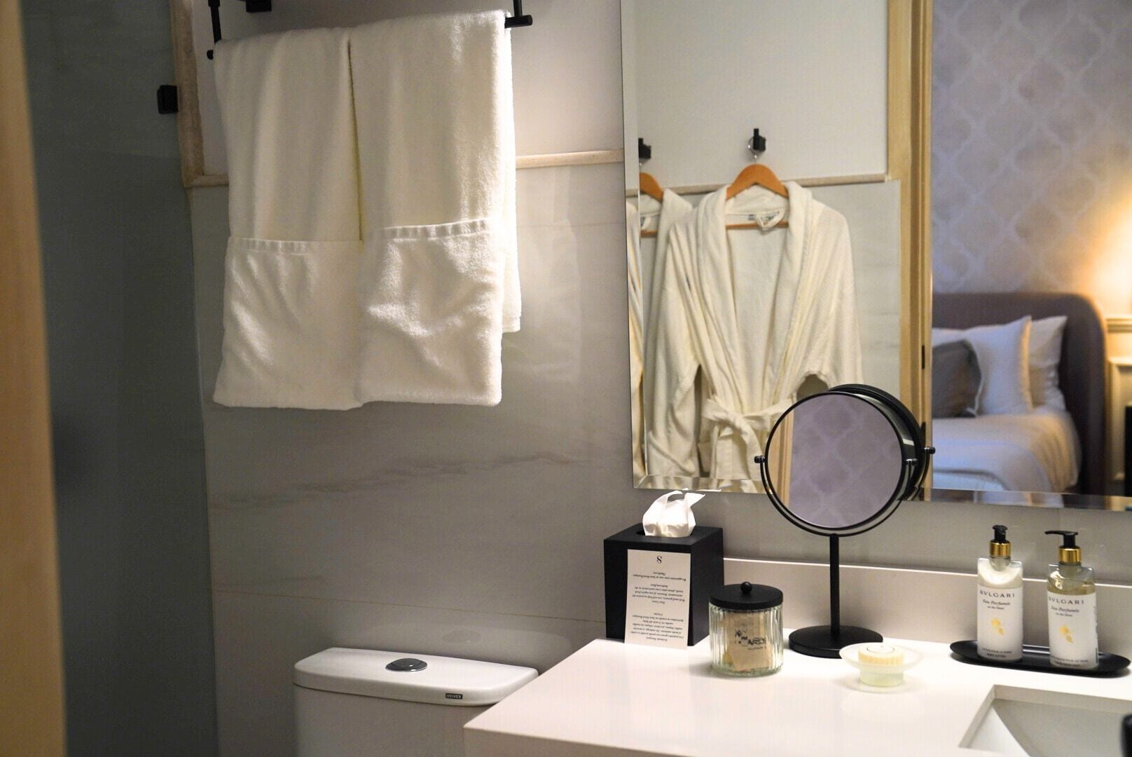 Standard Room | Bathroom | Shower, free toiletries, hair dryer, bathrobes