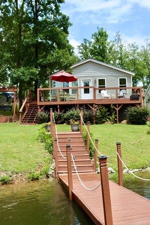 Exterior - Breezy's Blyss Cottage On Lake Murray - Lexington - Winter Discounts! (Gilbert)