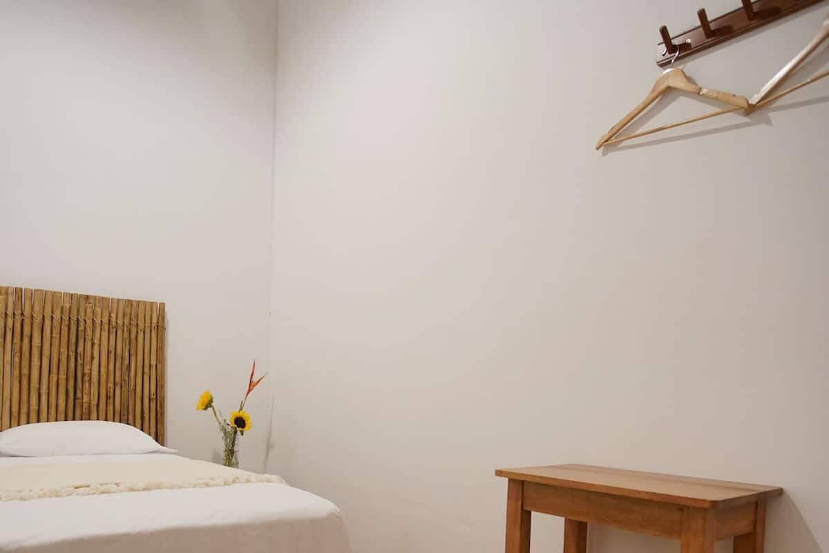 Standard Single Room, 1 Double Bed | Desk, free WiFi