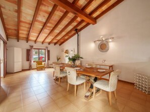 Maison, 5 chambres | Restauration