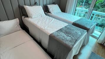 Deluxe-lejlighed - 2 soveværelser - køkken - bjergudsigt | 2 soveværelser, egyptiske bomuldslagner, premium-sengetøj