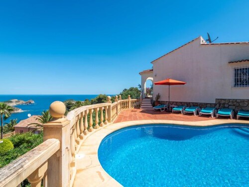 Global Villa Apolonia 8424