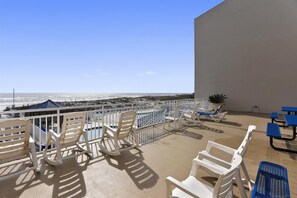 Property grounds - Sugar Beach 221 | 4 Beachfront Pools & Snack Bar | My Beach Getaways (Orange Beach)