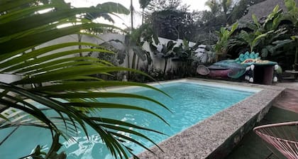 Fresh apartment, suitable for 4 people for extended or short stays!