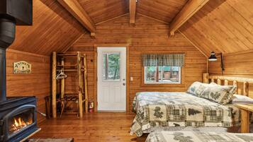 1 habitación y espacio para trabajar con laptop