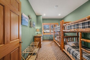 5 bedrooms, iron/ironing board, travel crib, WiFi