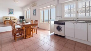 Unclassified image, 3 of 12, button - Global Karina - By Global Rental Holidays 8427 (Peniscola)