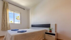 Unclassified image, 2 of 12, button - Global Zona Estival - By Global Rental Holidays 8428 (Salou)