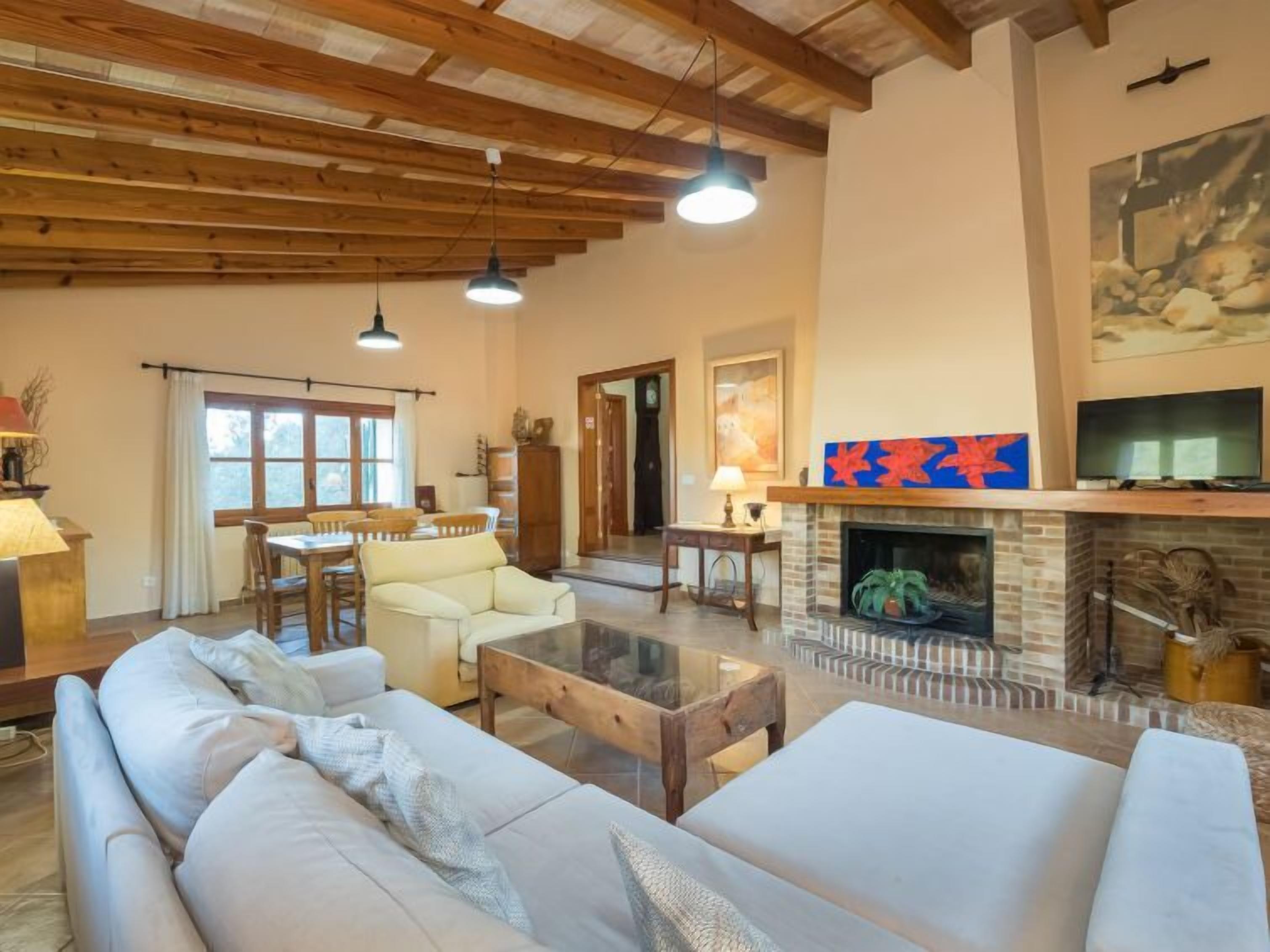 Nhà, 6 phòng ngủ, hiên | Khu phòng khách