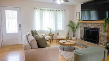 TV connectée, cheminée