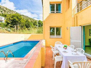House, 4 Bedrooms, Terrace | Pool