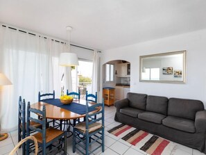 House, 3 Bedrooms, Terrace | Dining room - Global Graciosa Blanco 8442 (Llanca)