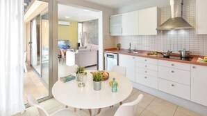 Villa, 3 Bedrooms | Interior - Global 3 in PAR 4 - By Global Rental Holidays 8485 (San Bartolomé de Tirajana)