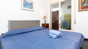 บ้านพัก, 3 ห้องนอน, ระเบียง | 3 ห้องนอน