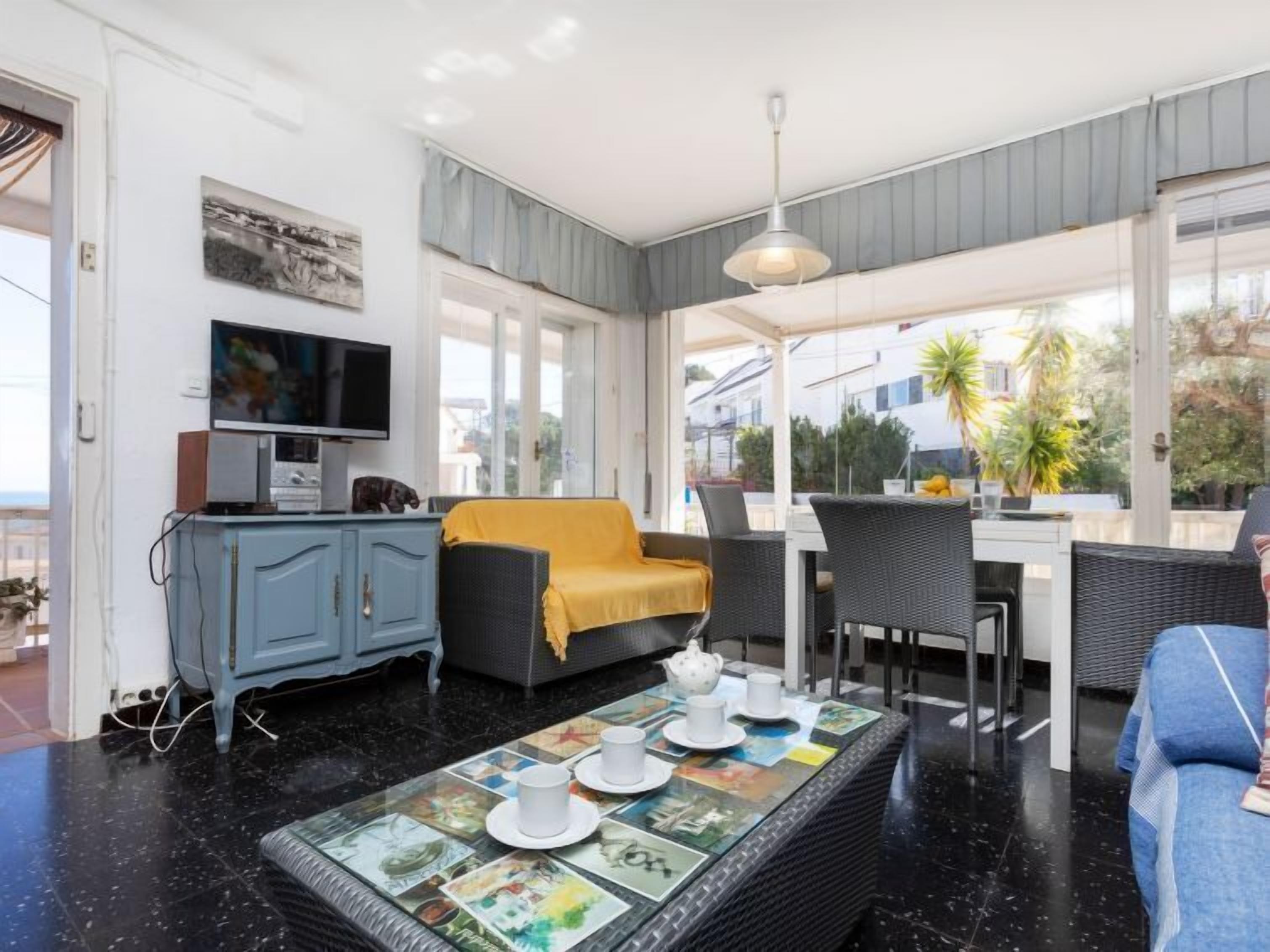 House, 3 Bedrooms, Terrace | Dining