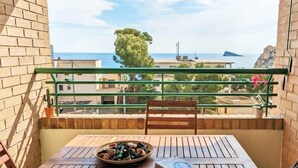 Outdoor dining - Global Coblanca XVI - By Global Rental Holidays 8536 (Benidorm)