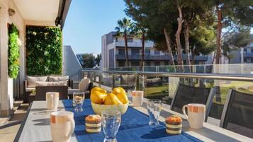 House, 3 Bedrooms, Terrace | Outdoor dining