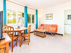 Casa, 3 quartos, terraço | Opções para refeição