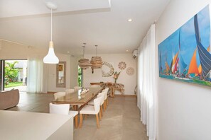 Dining - Sumptuous villa Mahé,4 bed, 5 min from the beaches (Rivière du Rempart District)