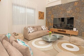 TV - Sumptuous villa Mahé,4 bed, 5 min from the beaches (Rivière du Rempart District)