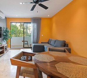 Condo, 1 King Bed with Sofa bed, Pool Access, Garden View (Ka'an 104) | Living area