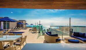 Outdoor dining - 1br. Apartment W/private Jacuzzi (Playa del Carmen)