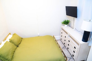 2 chambres, bureau, Wi-Fi, draps fournis