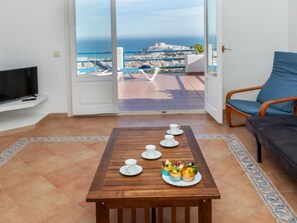 Casa, 3 habitaciones, terraza | Zona de estar