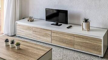 House, 3 Bedrooms, Terrace | Interior