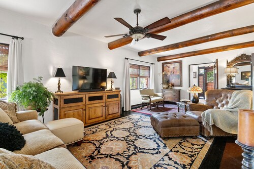 Rock House Haven Retreat